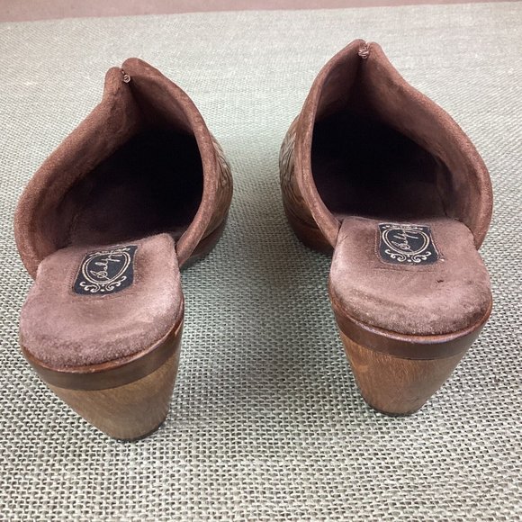 Salpy Leather Tooled Mules Clogs - Picture 8 of 10